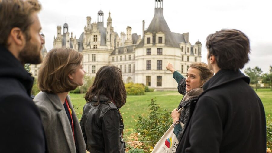 From Paris: Full-Day Loire Valley Chateaux Tour - Key points at a glance