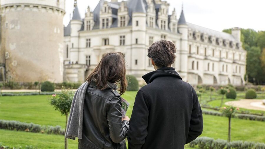 From Paris: Full-Day Loire Valley Chateaux Tour - Practical value at $127