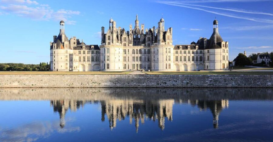 From Paris: Full-Day Loire Valley Chateaux Tour - Cheverny: polished rooms and a quieter finish