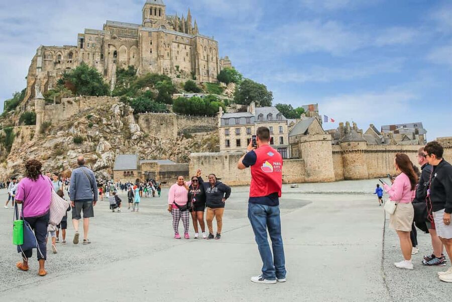 From Paris: Full-Day Mont Saint-Michel Guided Tour - Key points to know before booking