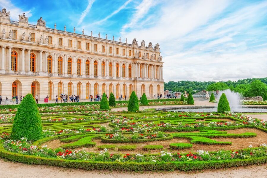 From Paris: Giverny and Versailles Palace Guided Day Trip - Why Giverny and Versailles work in one day