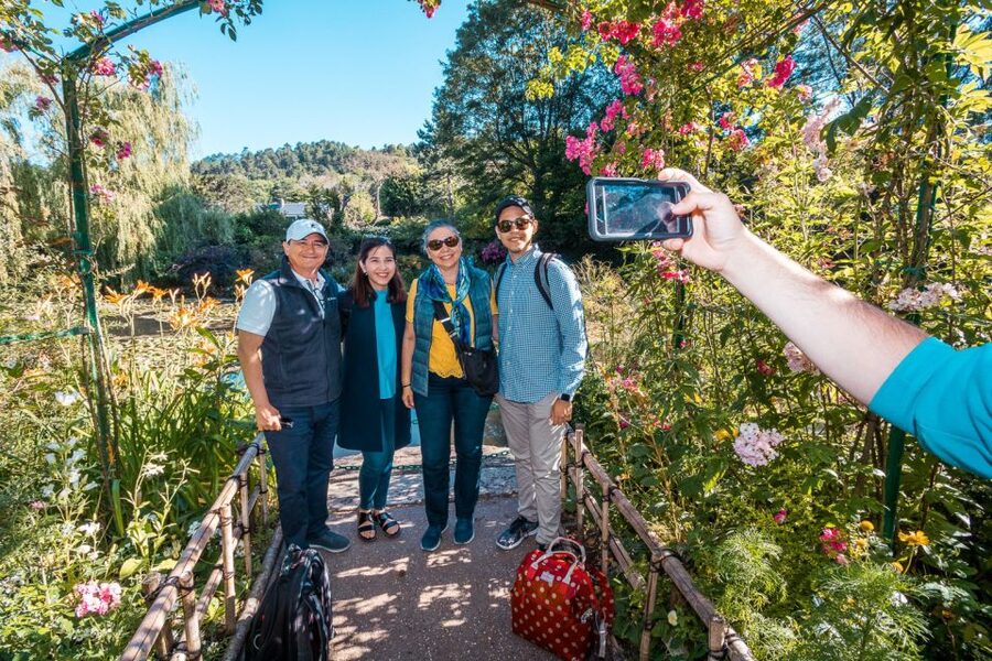 From Paris: Guided Day Trip to Monet's Garden in Giverny - The Japanese garden and water lilies