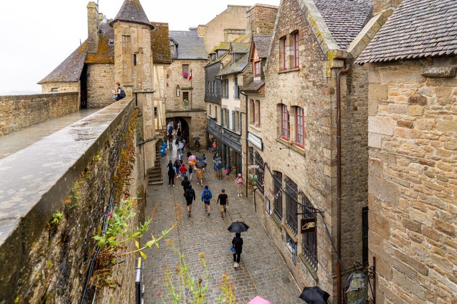 From Paris: Mont Saint Michel Day Trip with a Guide - Is $128 good value?