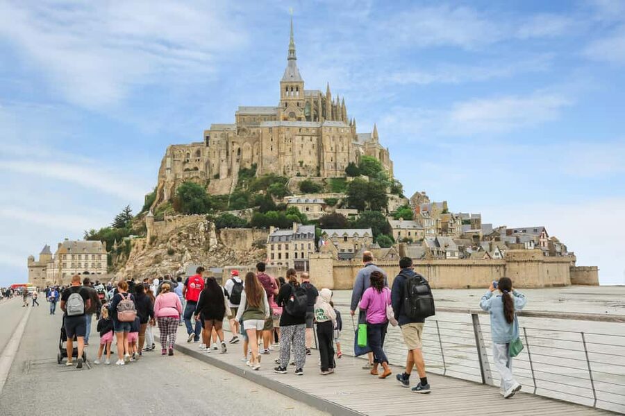 From Paris: Mont Saint-Michel Tour with Hotel Pickup Service - Why Mont Saint-Michel is worth the long ride