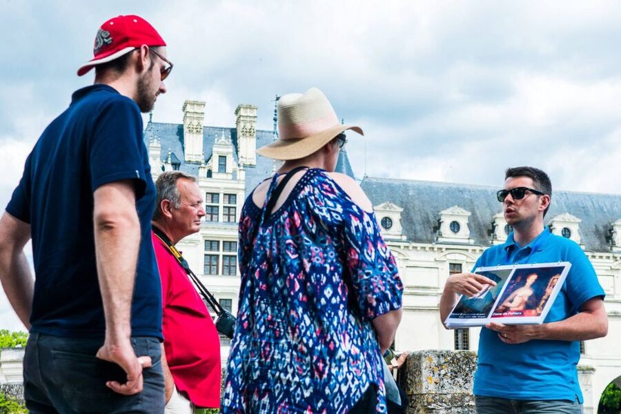 From Paris: Small-Group Loire Valley Castles Full-Day Tour - Who should choose this tour?