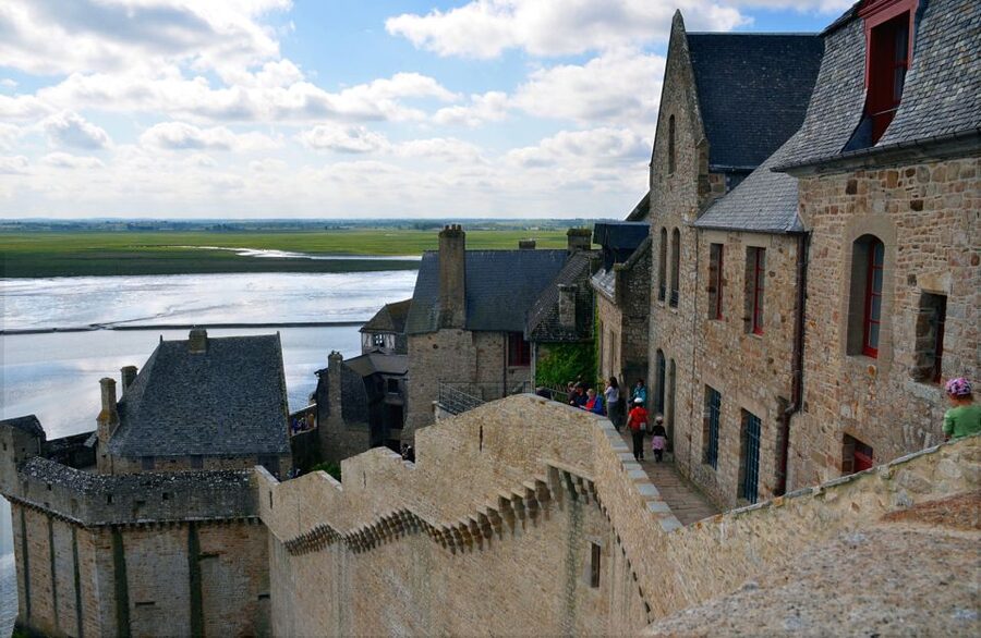 From Paris: Small-Group Mont St Michel Tour & Cider Tasting - What $259 gets you
