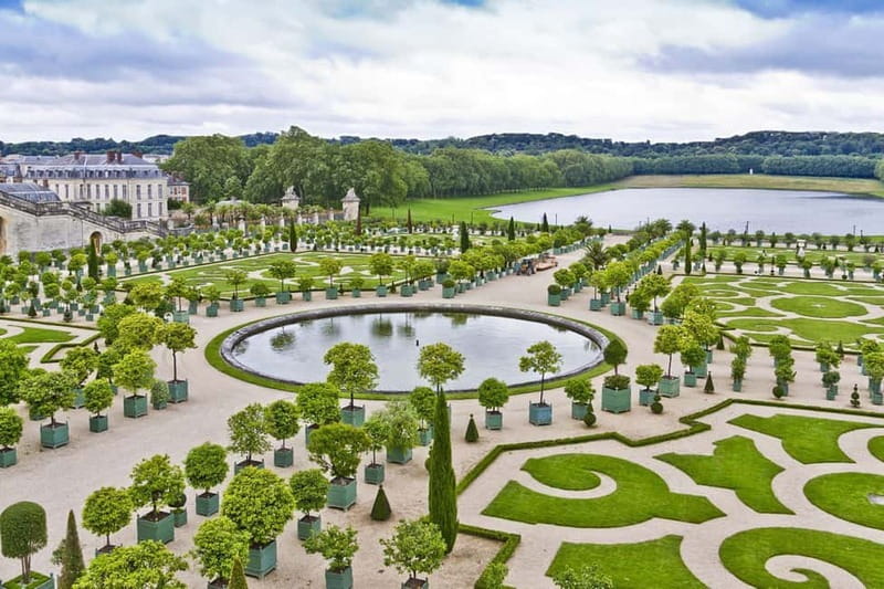 From Paris: Versailles Palace and Gardens with Transfer - Should you book it?