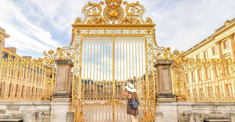 From Paris: Versailles Palace Self Guided & Gardens tickets - The ride from Paris to Versailles