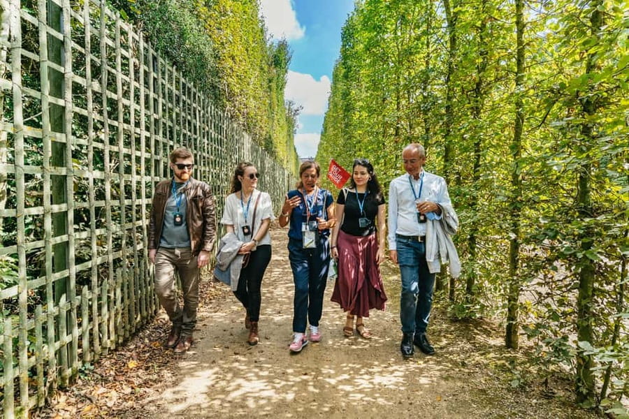 From Paris: Versailles Skip-the-Line Tour & Gardens Access - Key points to know before booking