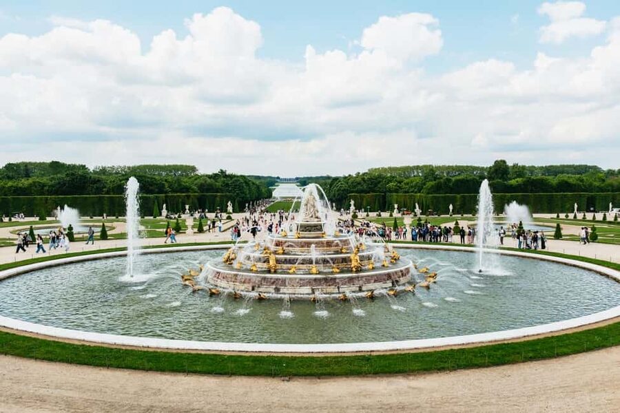 From Paris: Versailles Skip-the-Line Tour & Gardens Access - Exploring the Versailles Gardens after the palace