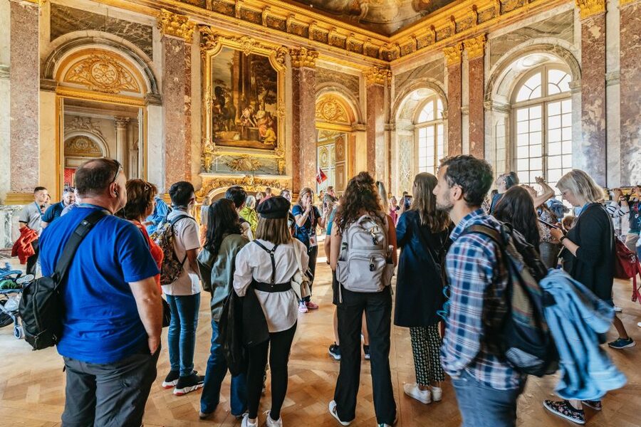 From Paris: Versailles Skip-the-Line Tour & Gardens Access - How much walking should you expect?
