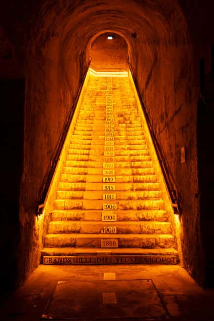 From Reims: Day Trip to Veuve Clicquot Family Grower & Lunch - Two sides of Champagne in one long day