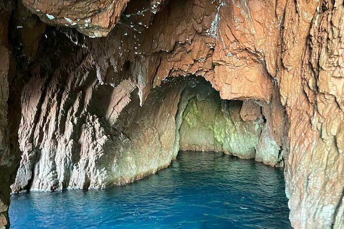 From Sagone/Cargèse: Scandola Girolata Calanques Piana Snorkeling - One hour among Scandola’s red cliffs