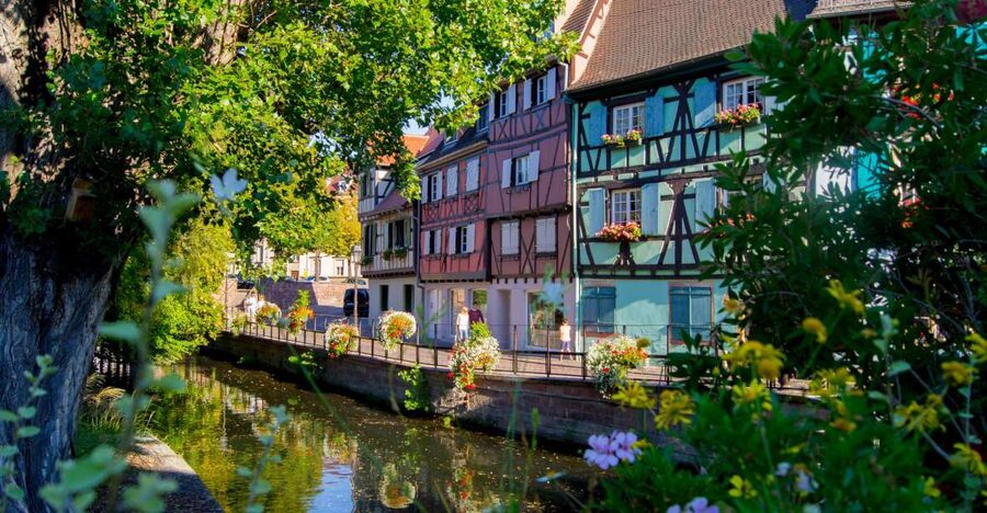 From Strasbourg: Best Of Alsace Historical Day Trip - The Wine Route by convertible bus