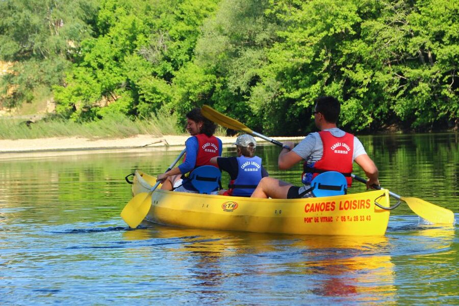 From Vitrac: Dordogne River Canoe Rental - Timing the day from three hours to six