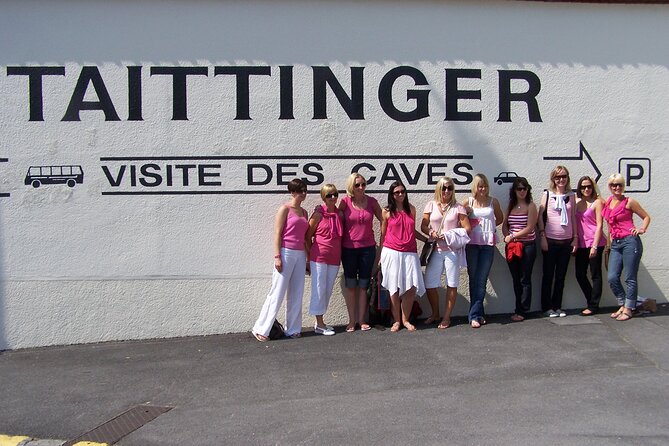 Full Day All-inclusive Tour in Champagne from Paris in a Minivan - A three-course lunch at Au petit comptoir
