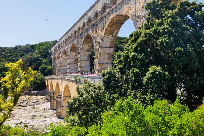 Full Day Best of Provence Tour from Avignon - Pont du Gard ends the day with Roman scale