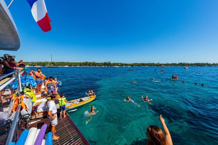 Full-Day Catamaran Cruise Departing from Cannes - The Schedule and Practical Rhythm