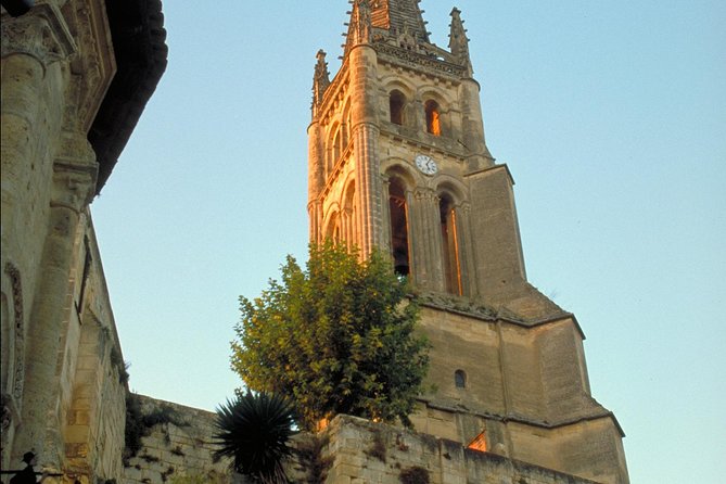 Full-day Saint-Emilion: Village, Undergrounds and Châteaux - Château Champion and the human side of Bordeaux wine
