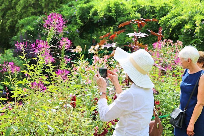 Giverny and Monet's Garden Half-Day Trip from Paris - Is $158.21 a fair price?