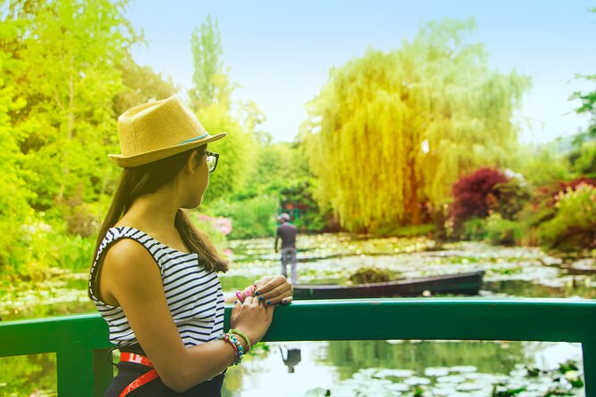 Giverny Monet’s Home and Gardens Half Day Tour from Paris - At Fondation Claude Monet, start with the garden