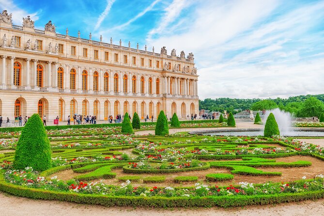 Giverny Monet's Home & Versailles Palace Day Trip from Paris - Who should book this day trip?