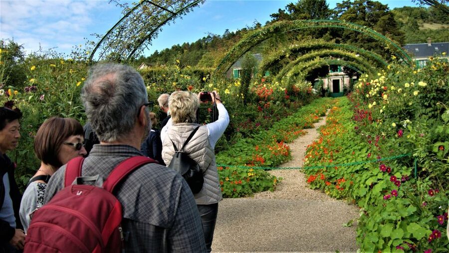 Giverny: Monet’s House and Gardens Skip-the-Line Tour - Practical details before you go