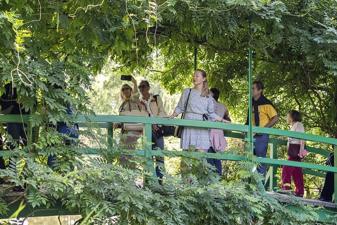 Giverny & Monet's House Audio Guided Half-day Tour from Paris - Inside Monet’s house and studio