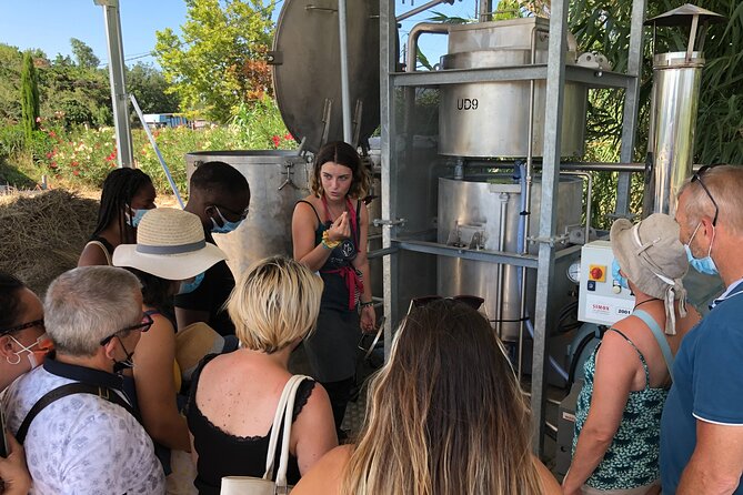 Guided tour Distillery of Lavender between Nîmes & Arles - Getting to Le Mas Neuf