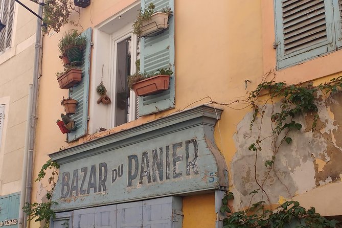 Guided Tour in Marseille: Vieux Port & Old City - Passing through MuCEM