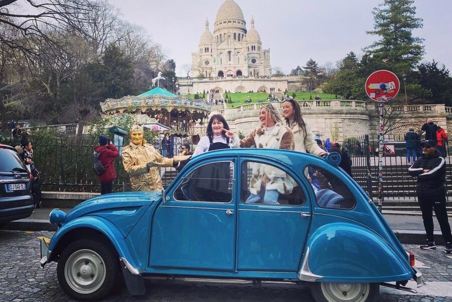 Guided Tour of Paris in Classic Convertible - Weather, traffic, and practical expectations