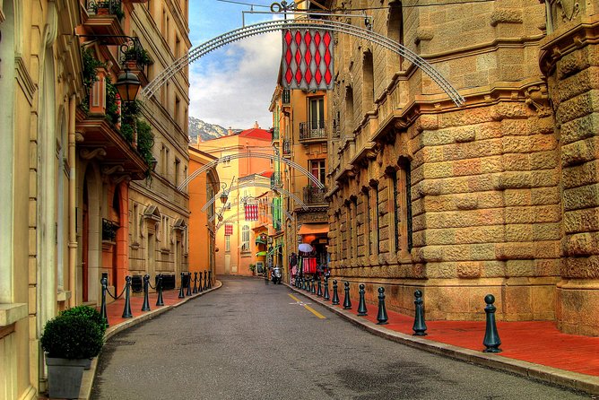 Half-Day Trip from Nice to Monaco Monte carlo with Guided Walk - A practical start at Nice Ville station