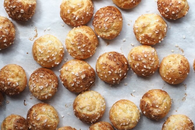 Hands-on Eclair and Choux Making with a Pastry Chef - How personal is a group of eight?