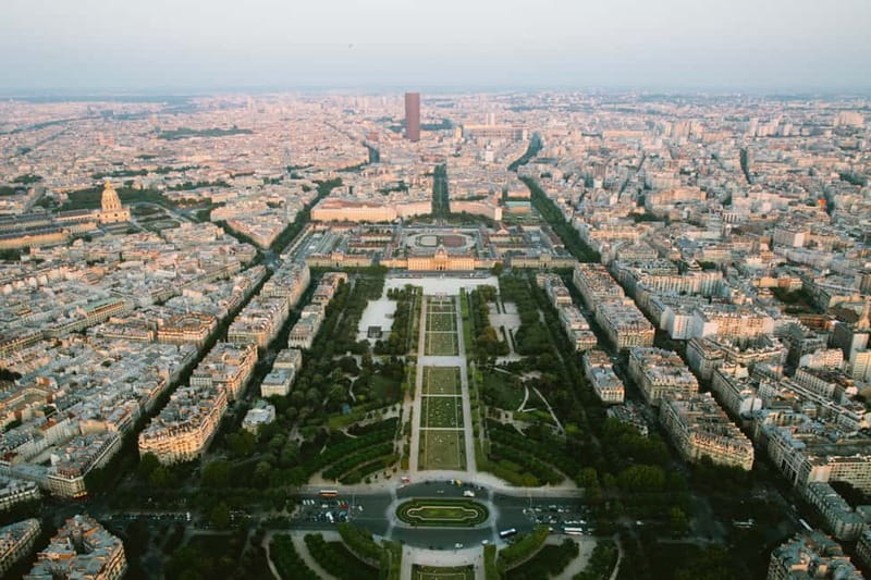 Highlights of Paris Bike Tour in English or Dutch - Starting Near Dupleix on Metro Line 6
