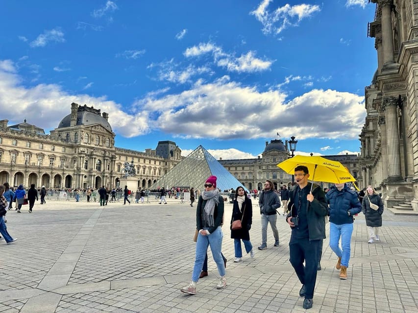 Historic Paris Walking Tour in English - Starting at Hôtel de Ville, where Paris gets political