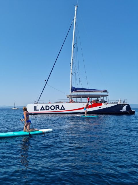 Hyères : Sunset Catamaran Cruise to Giens Peninsula - Who will enjoy this Hyères boat trip?