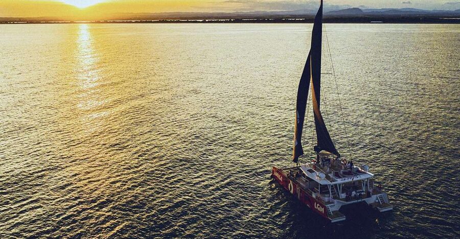 La Grande Motte: Camargue Sunset Catamaran Tour with a Drink - Why this sunset catamaran ride works so well