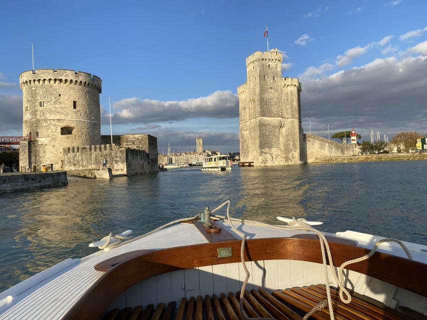 La Rochelle: 1-Hour Boat Tour of the Bay - Key points at a glance
