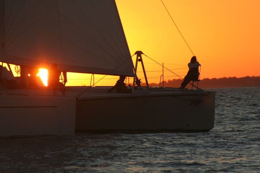 La Rochelle: 2-Hour Sunset Sailing Cruise - Sunset over the open sea