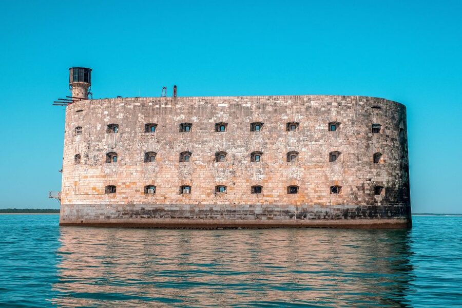 La Rochelle: Boat trip to Fort Boyard (2h00) - Leaving the Old Port for open coastal views