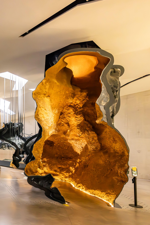 Lascaux IV: Full Replica Cave Experience Ticket - Why Lascaux IV is different from an ordinary museum visit