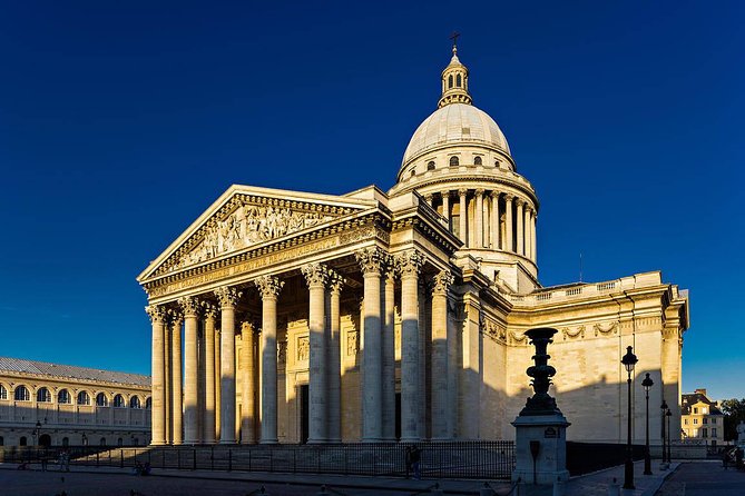 Latin Quarter Paris Guided Walking Tour Semi-Private 12ppl Max - Saint-Michel, Shakespeare and Company, and the bookish Left Bank