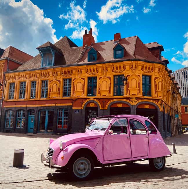 Lille Driving Tour by Convertible Citroen 2CV - The guides make the difference