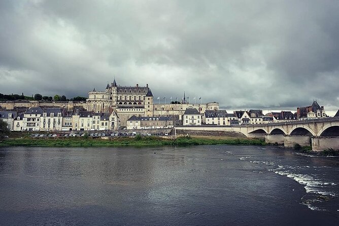 Loire Valley Castles Small-Group Day Trip from Paris - How to prepare for the 6:50 am start