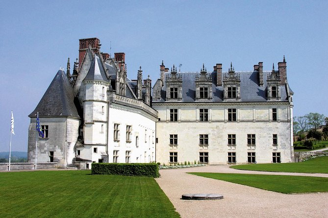 Loire Valley Castles Small-Group Day Trip from Paris - Chambord: grand, strange, and gloriously oversized
