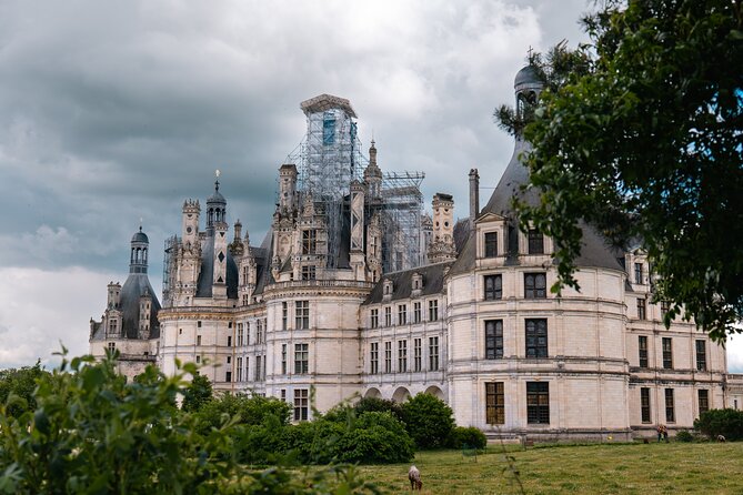Loire Valley Tour Chambord and Chenonceau from Tours or Amboise - Chambord and the grandest architectural gesture