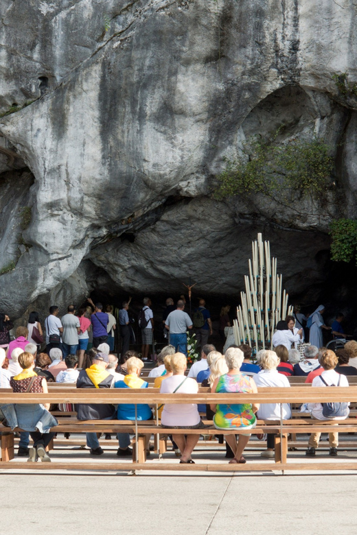 Lourdes: Private Guided Tour in the Sanctuary - Is $530 a fair price?