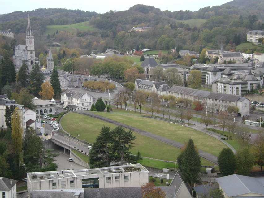Lourdes: Private Guided Tour in the Sanctuary - Who should book this Lourdes tour?