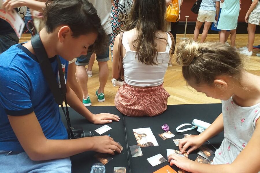 Louvre Guided Treasure Hunt for Families and Kids - The Mona Lisa Without Losing the Children