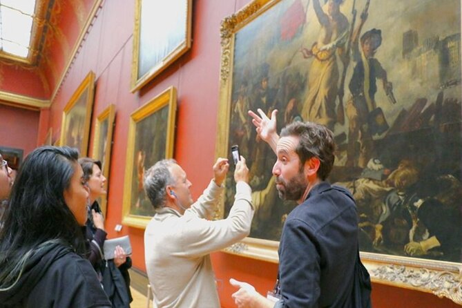 Louvre Museum Access Guided Tour with Mona Lisa - Italian Renaissance paintings with a human guide